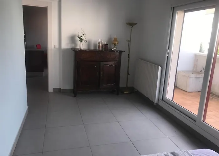 Port Nivelle Ibaian Appartement *